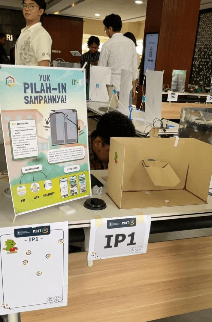 Pilah-in Smart Trash Bin